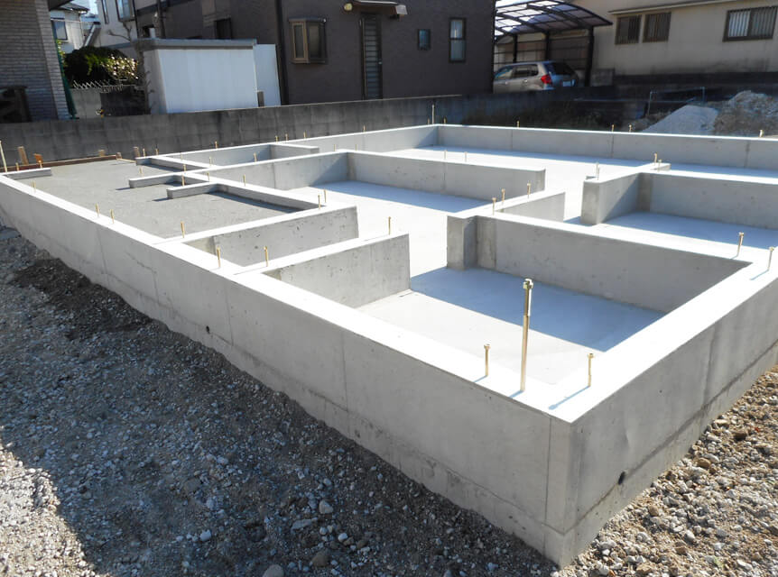 基礎工事